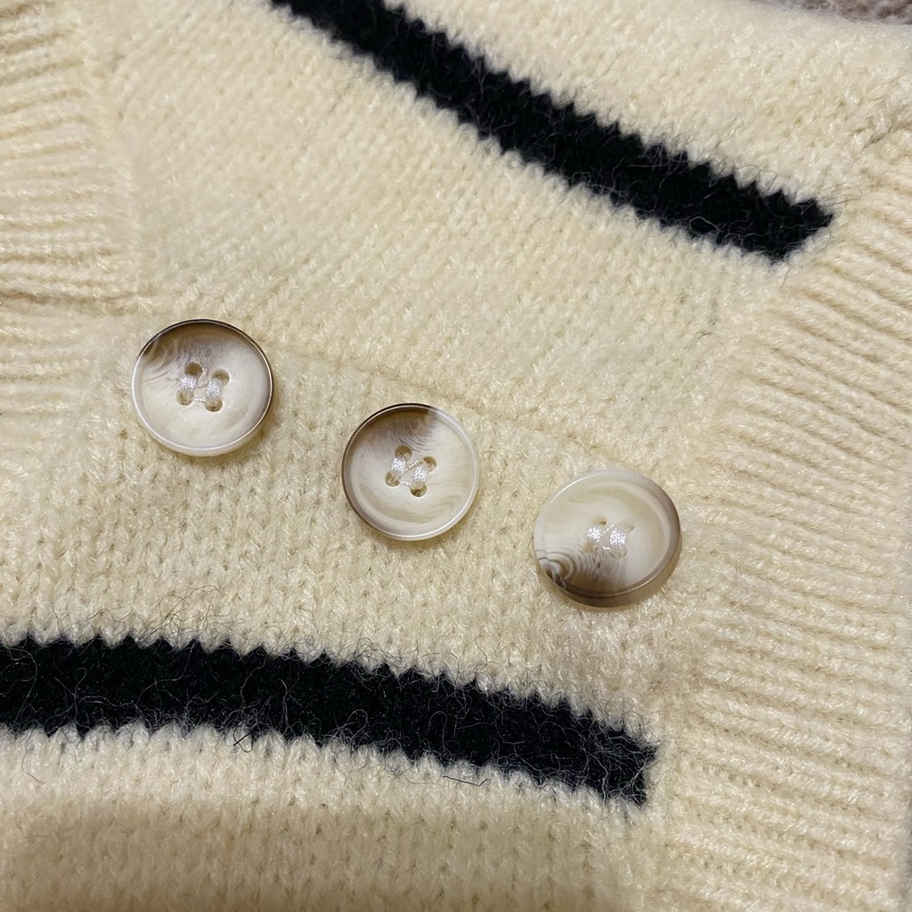 Korean Vintage Striped Knitted Sweater Vest - Beige - Picture 11 of 11